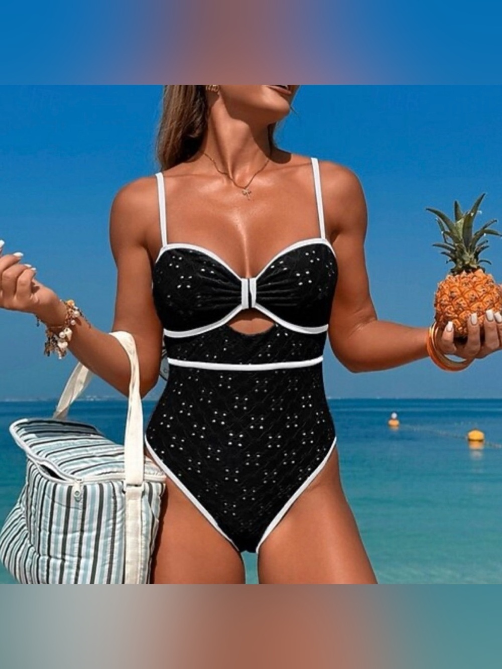 Black & White Women's One Piece Swimsuit Sexy Cutout Monokini High Cut Size Med